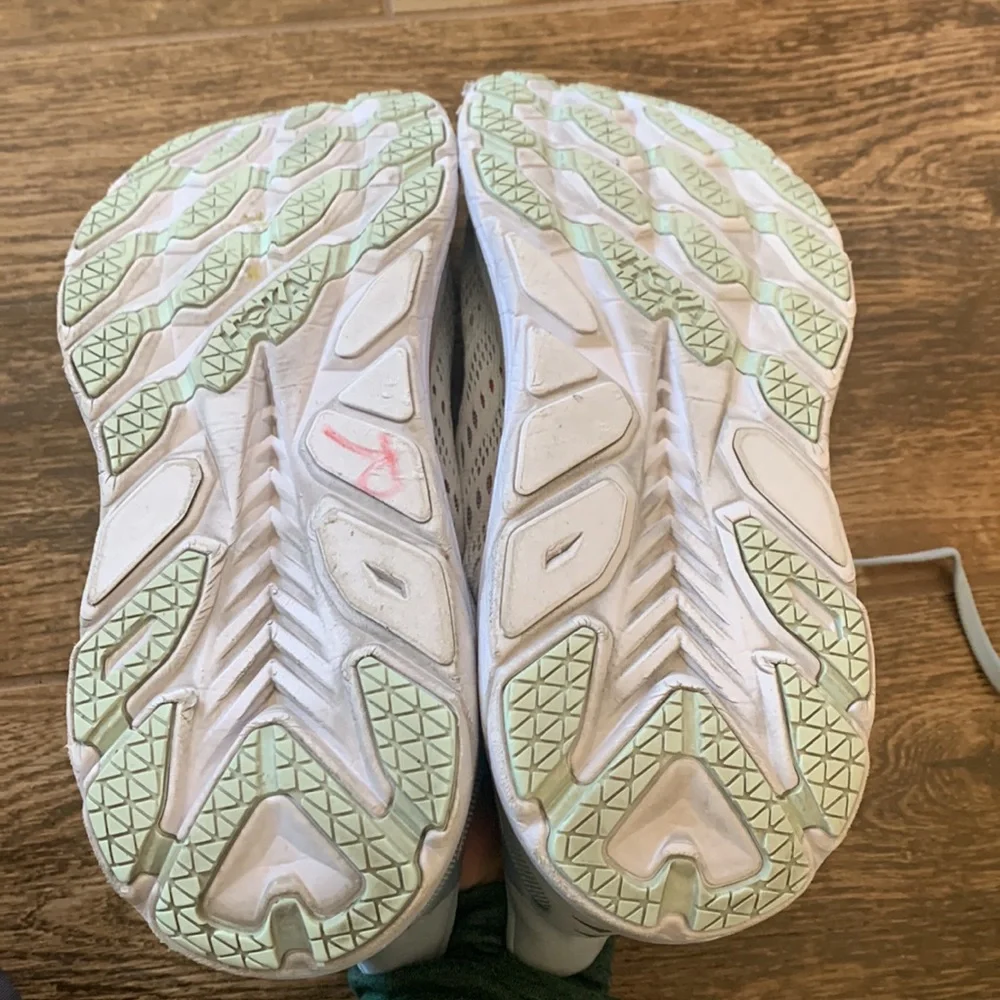 Hoka Clifton 8 Sneakers Woman's Size 9.5 B Running Shoes Trainers Light Blue - Picture 8 of 12
